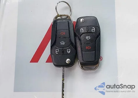 2013 Ford Fusion Se z USA, uszkodzony, nr VIN 3FA6P0HR2DR131922